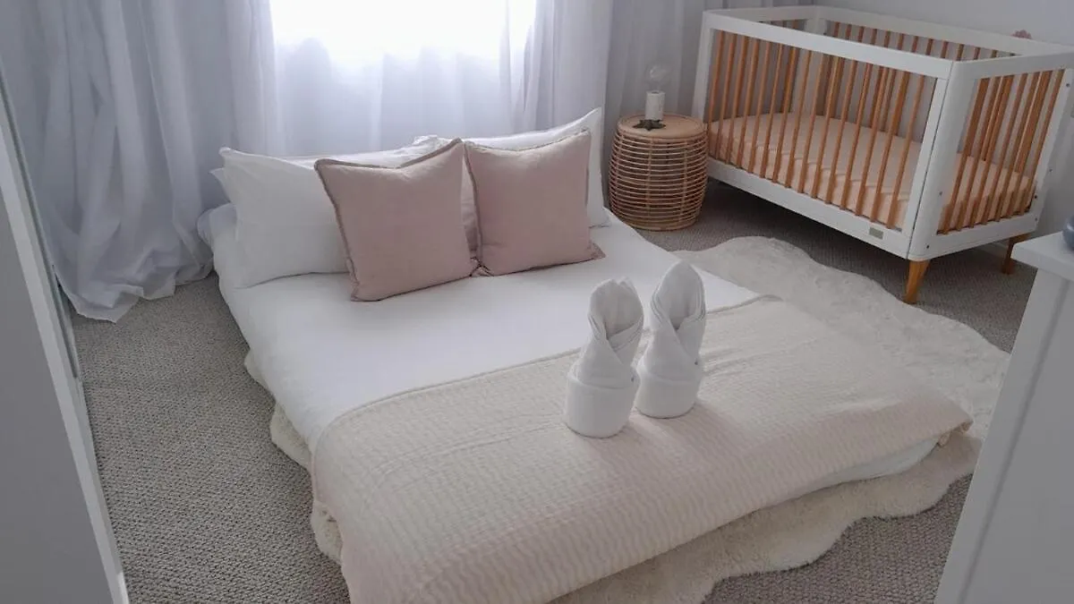Holiday home Coco Haus - Luxury Family Oasis With Heated Pool Villa Palmview