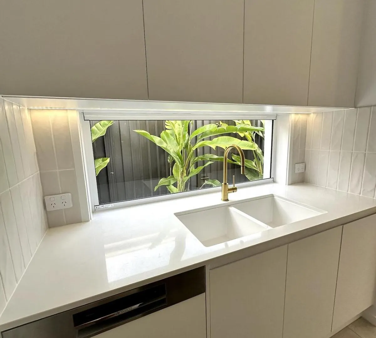Coco Haus - Luxury Family Oasis With Heated Pool Villa Palmview